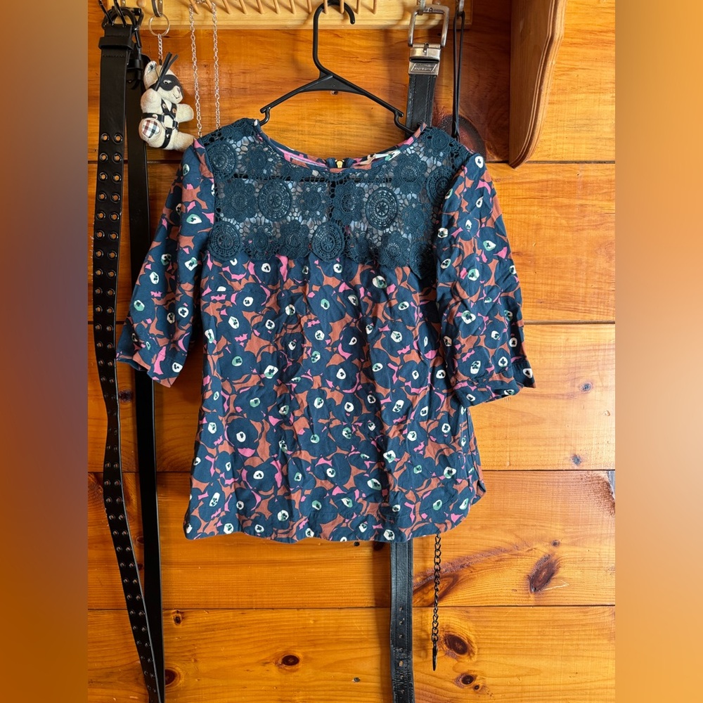 Boden Jessa Floral Lace Embellished 3/4 Sleeve Tunic Top